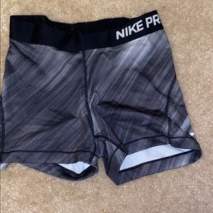BRAND NEW NIKE PRO